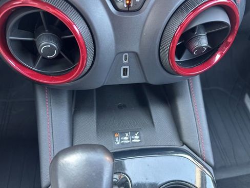 Used 2019 Chevrolet Blazer RS image 18