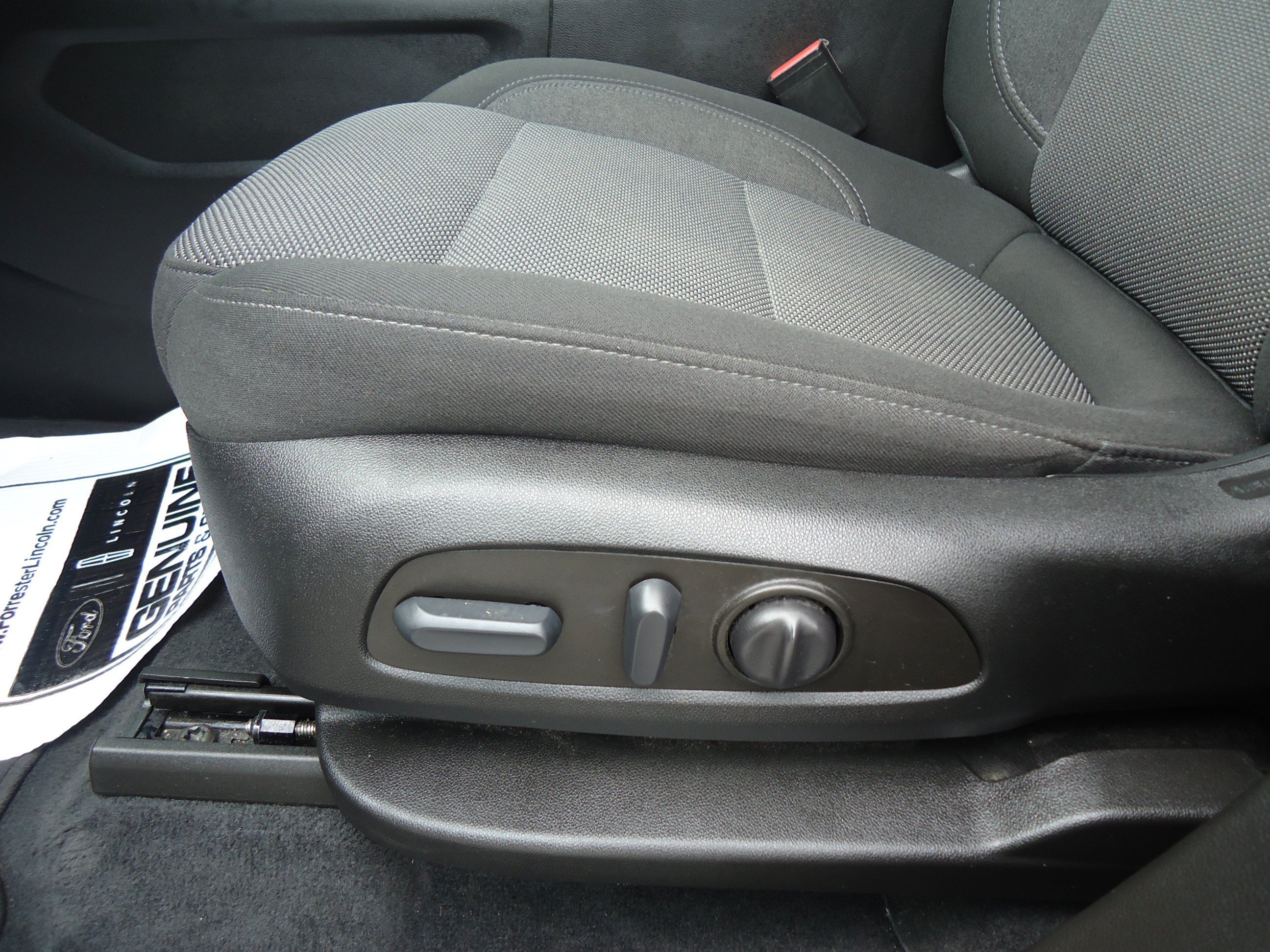 Used 2023 Chevrolet Traverse LT AWD/4WD image 24