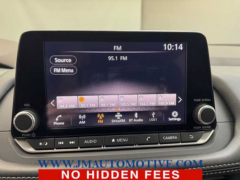 Used 2023 Nissan Rogue SV AWD/4WD image 22