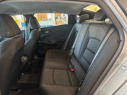 Used 2024 Chevrolet Malibu LS FWD image 29