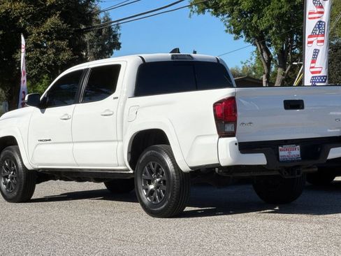 Certified 2023 Toyota Tacoma SR5 image 5