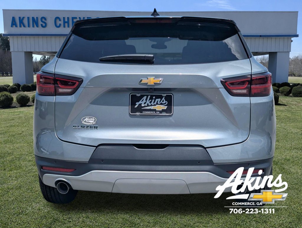 New 2026 Chevrolet Blazer LT FWD image 5