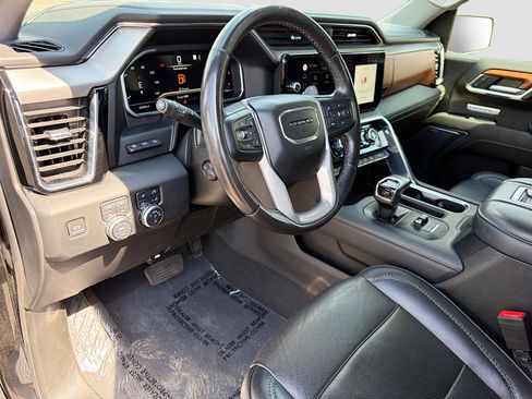 Used 2022 GMC Sierra 1500 Denali w/ Denali Reserve Package AWD/4WD image 9