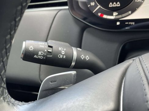 Used 2023 Land Rover Range Rover Sport SE AWD/4WD image 38