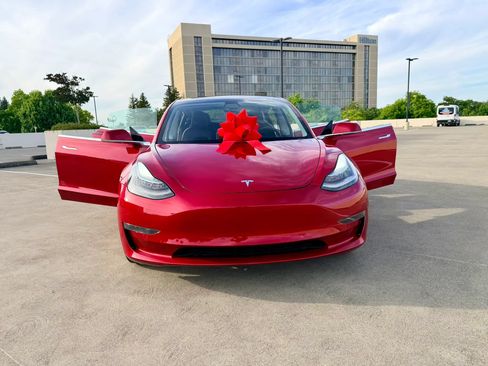 Used 2020 Tesla Model 3 Standard Range Plus RWD image 55