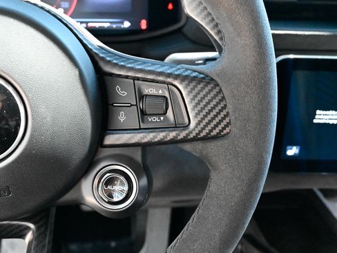 Used 2022 Maserati MC20 Coupe RWD image 17
