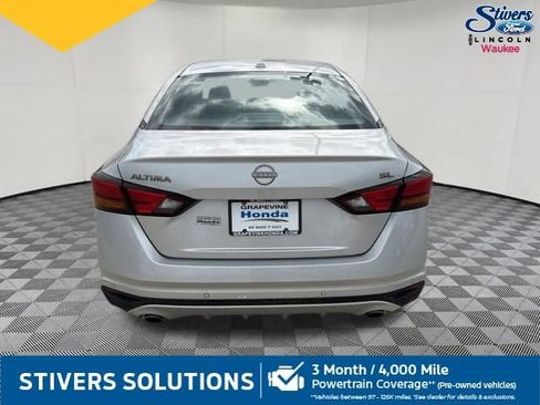 Used 2023 Nissan Altima 2.5 SL FWD image 7
