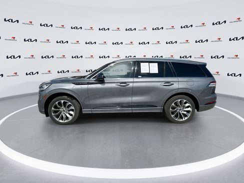 Used 2022 Lincoln Aviator Grand Touring w/ Elements Package Plus AWD/4WD image 5