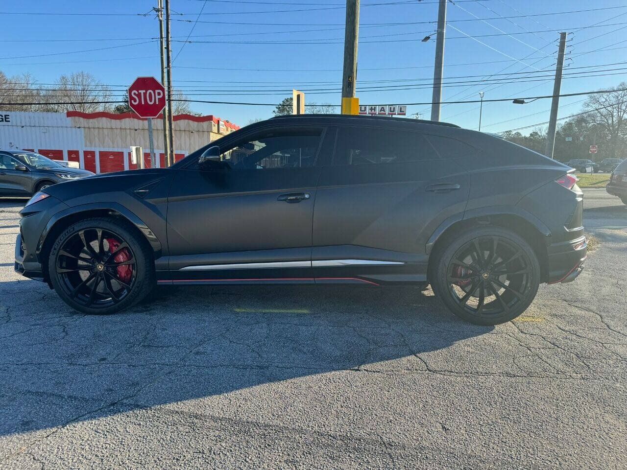 Used 2019 Lamborghini Urus AWD/4WD image 2