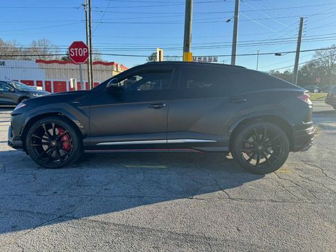 Used 2019 Lamborghini Urus AWD/4WD image 2