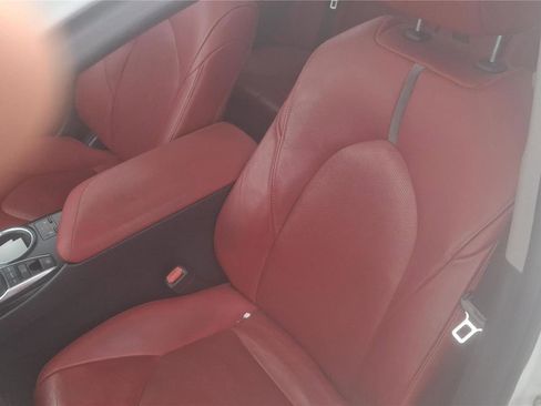 Used 2018 Toyota Camry XSE image 44