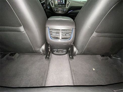 Used 2017 Chevrolet Malibu Premier w/ Premier Sun and Wheel Package image 29