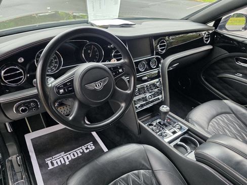 Used 2017 Bentley Mulsanne RWD image 85