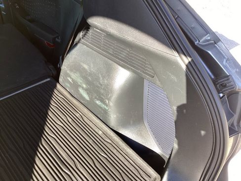 Used 2020 Ford Escape S image 13