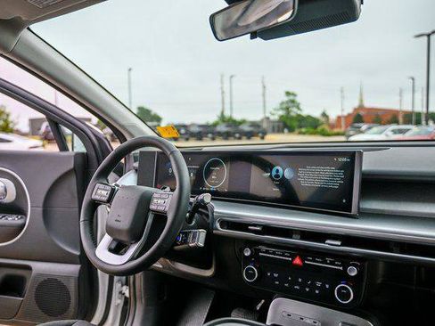 New 2026 Hyundai Ioniq 9 SE AWD/4WD image 15