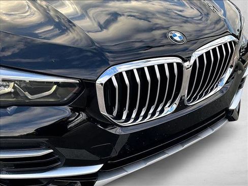 Used 2022 BMW X5 xDrive40i w/ Premium Package image 28
