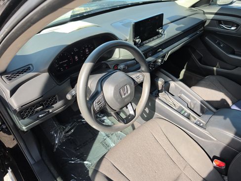 Certified 2024 Honda Accord LX image 14