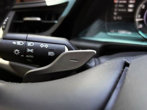 Used 2023 Lexus ES 350 w/ Premium Package image 25