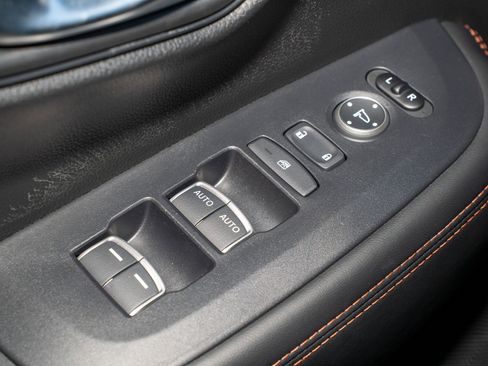 Certified 2023 Honda HR-V Sport image 25