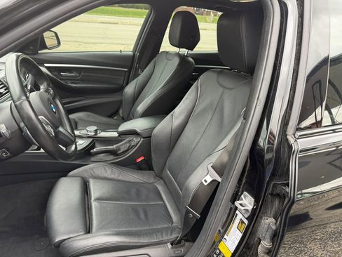 Used 2017 BMW 340i xDrive Sedan image 15