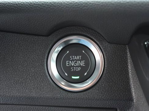New 2026 Chevrolet Traverse LT w/ Driver Confidence Package FWD image 29