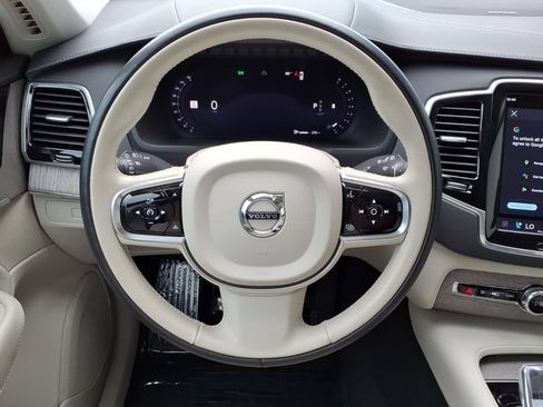 Certified 2023 Volvo XC90 B6 Ultimate w/ Protection Package AWD/4WD image 15