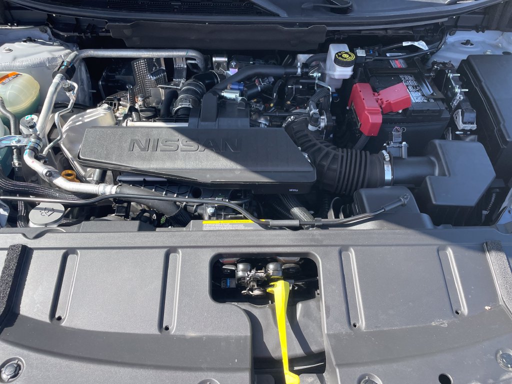 Certified 2026 Nissan Rogue SV FWD image 25