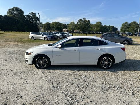 Used 2024 Chevrolet Malibu LT FWD image 8