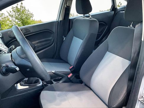 Used 2018 Ford Fiesta S image 25