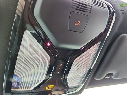 Used 2025 BMW 330i Sedan RWD image 54