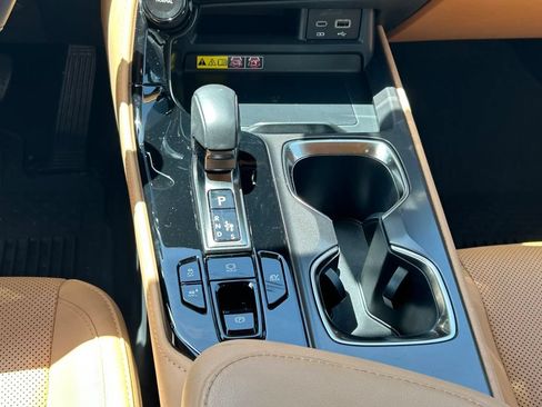 Used 2024 Lexus NX 350h AWD w/ Vision Package image 22