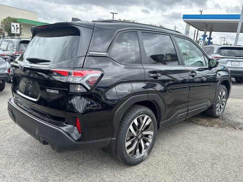 New 2026 Subaru Forester Touring image 3