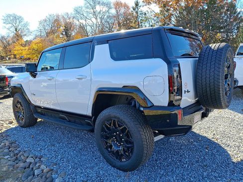 New 2026 GMC Hummer EV SUV image 3