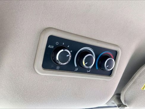 Used 2014 Chevrolet Express 1500 LS image 27