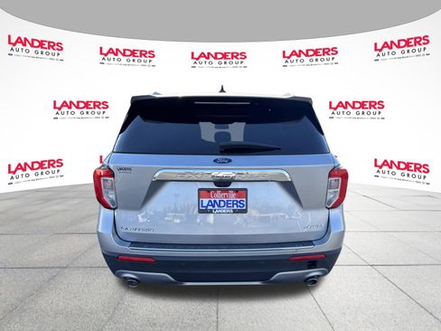 Used 2023 Ford Explorer Limited image 4