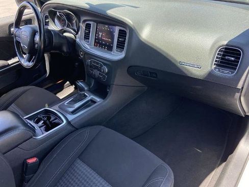 Used 2023 Dodge Charger SXT RWD image 23