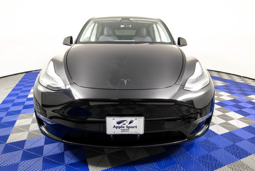 Used 2022 Tesla Model Y Performance AWD/4WD image 3