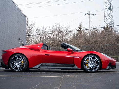 Used 2023 Maserati MC20 Spyder image 15