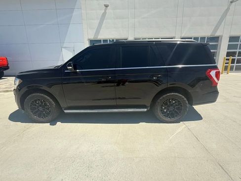 Used 2021 Ford Expedition XLT AWD/4WD image 6
