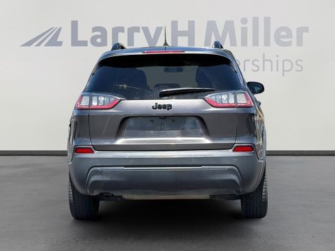 Used 2020 Jeep Cherokee Latitude Plus FWD image 5