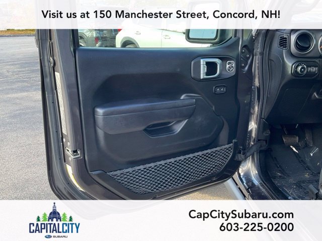 Used 2022 Jeep Wrangler Sport AWD/4WD image 10