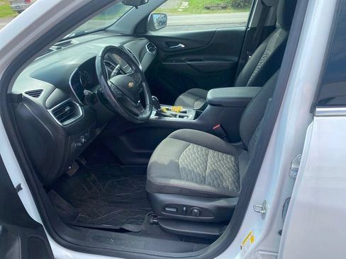 Used 2020 Chevrolet Equinox LT AWD/4WD image 10