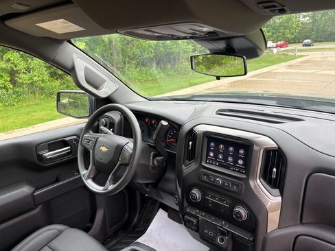 New 2026 Chevrolet Silverado 1500 W/T w/ WT Value Package AWD/4WD image 31