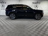 Used 2024 Jeep Grand Cherokee Limited w/ Black Appearance Package image 2