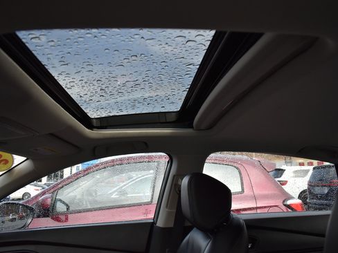 Used 2023 Honda Accord Touring image 19