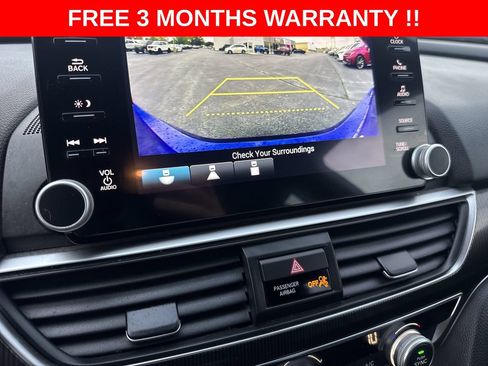 Used 2022 Honda Accord Sport image 18