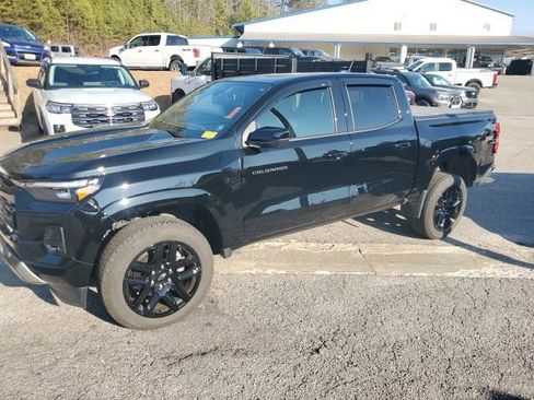 Used 2025 Chevrolet Colorado Z71 w/ Technology Package image 1