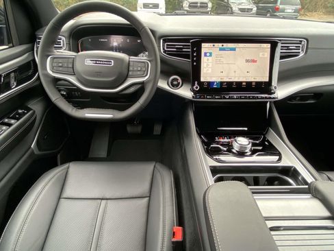 New 2026 Jeep Grand Wagoneer Limited image 10