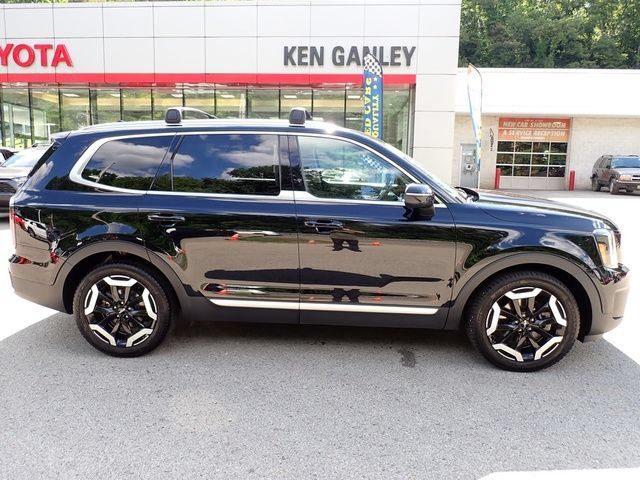 Used 2024 Kia Telluride EX AWD/4WD image 2