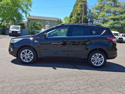 Used 2018 Ford Escape SEL FWD image 4